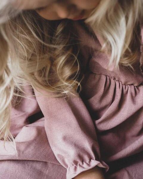 Sukienka Jaśmina | Brudny róż - Apanele zdj 10