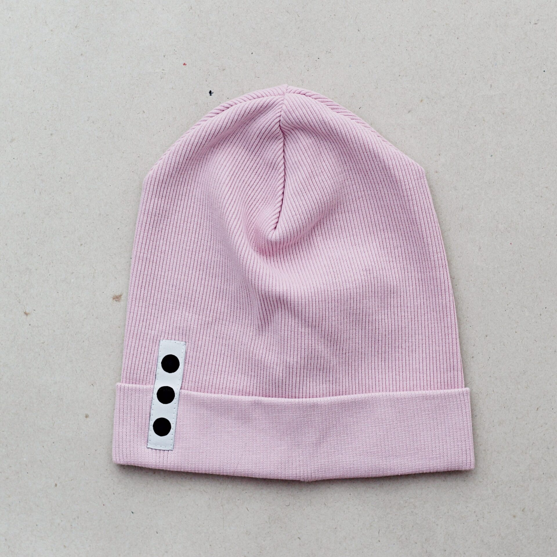 różowa czapka dla chłopca i dziewczynki