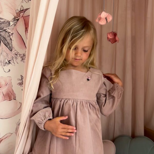 Sukienka sztruksowa Austin | Blady róż - Nomad Kid zdj 2