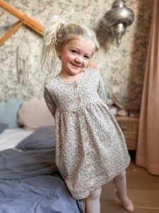 Sukienka Ariella - Jamie Kay zdj 2